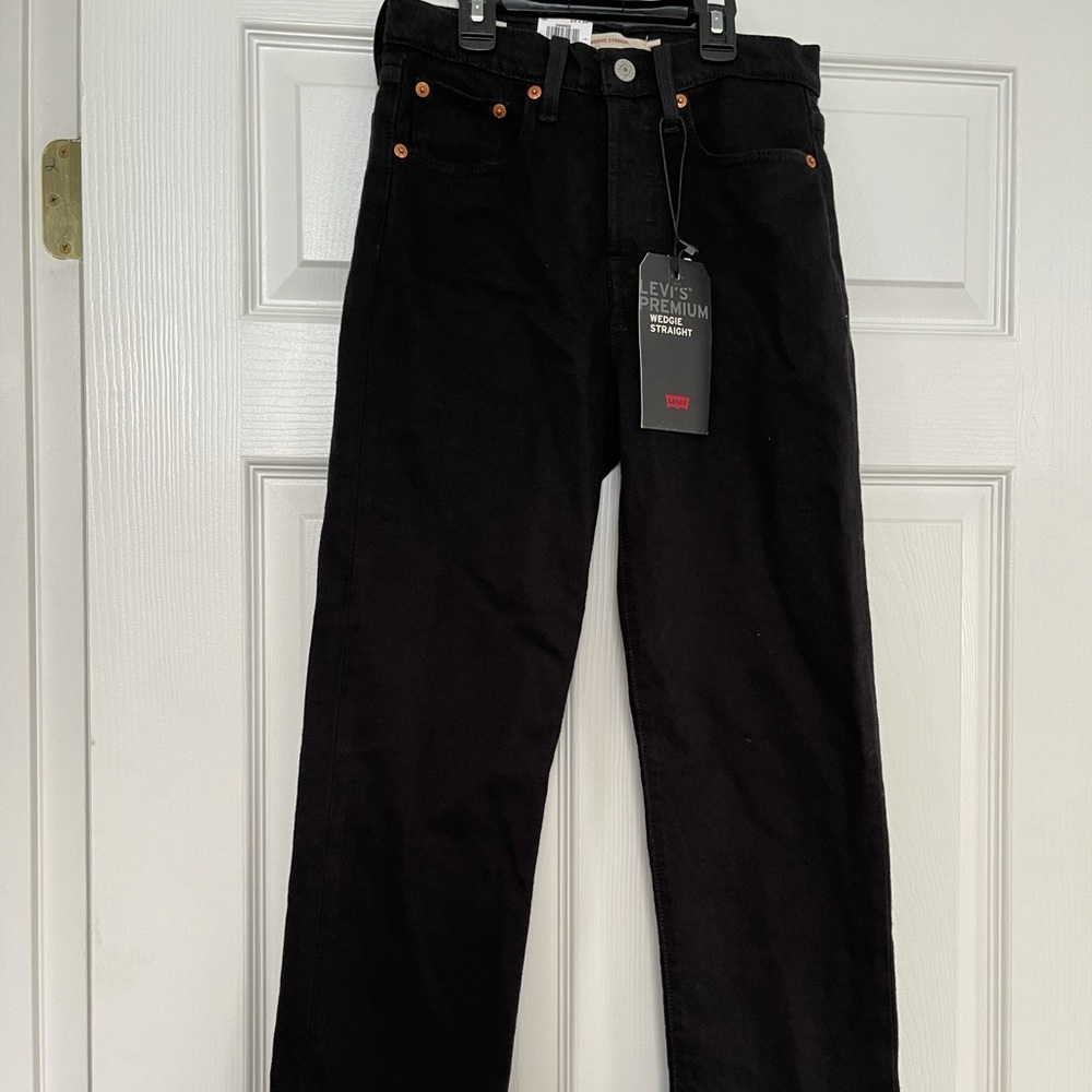 Levi’s High Rise Wedgie Straight Black Jeans 24x26
